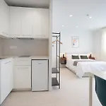 Urbil Ayuntamiento דירה