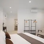 Urbil Ayuntamiento דירה *