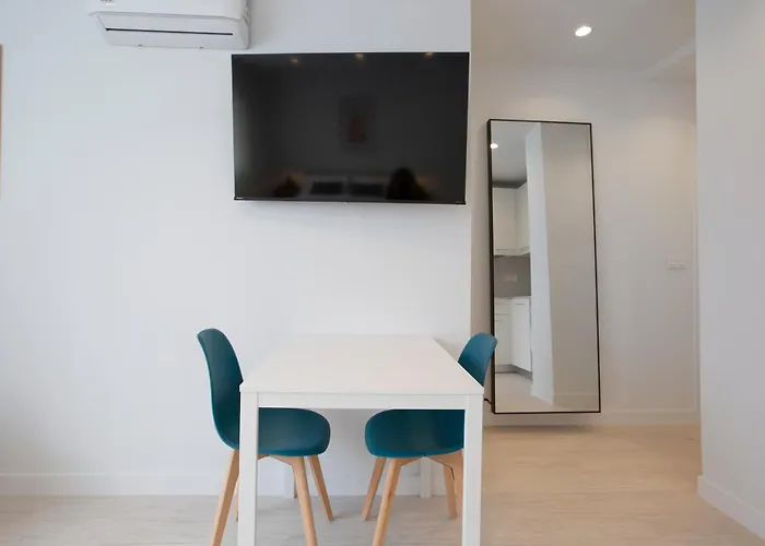 Urbil Ayuntamiento Apartment