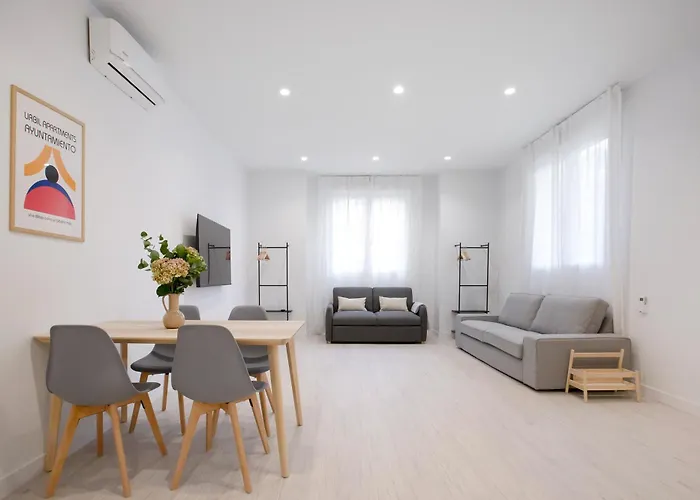 Urbil Ayuntamiento Appartement